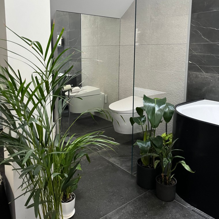 Łazienka z produktami Geberit