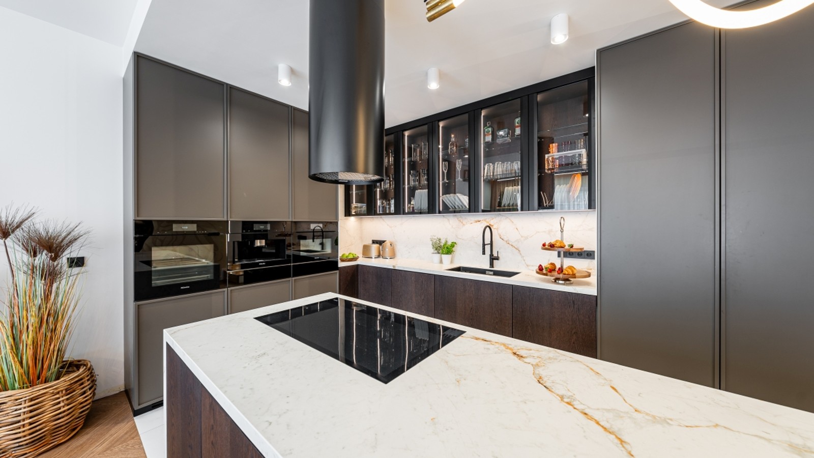 Kuchnia w mieszkaniu w stylu afrykańskim Kuchnia w mieszkaniu w stylu afrykańskim