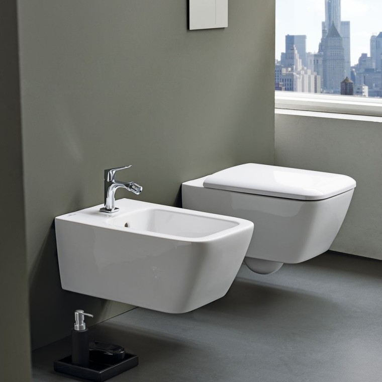 Bidet i miska WC Geberit iCon Square