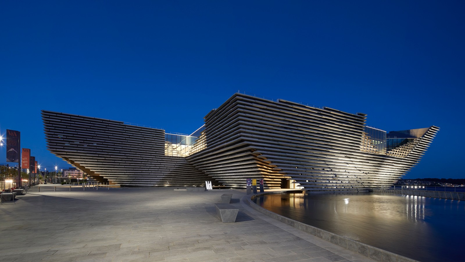 Muzeum Dundee V&A Dundee Scotland (©HuftonCrow 060) Muzeum Dundee V&A Dundee Scotland (©HuftonCrow 060)