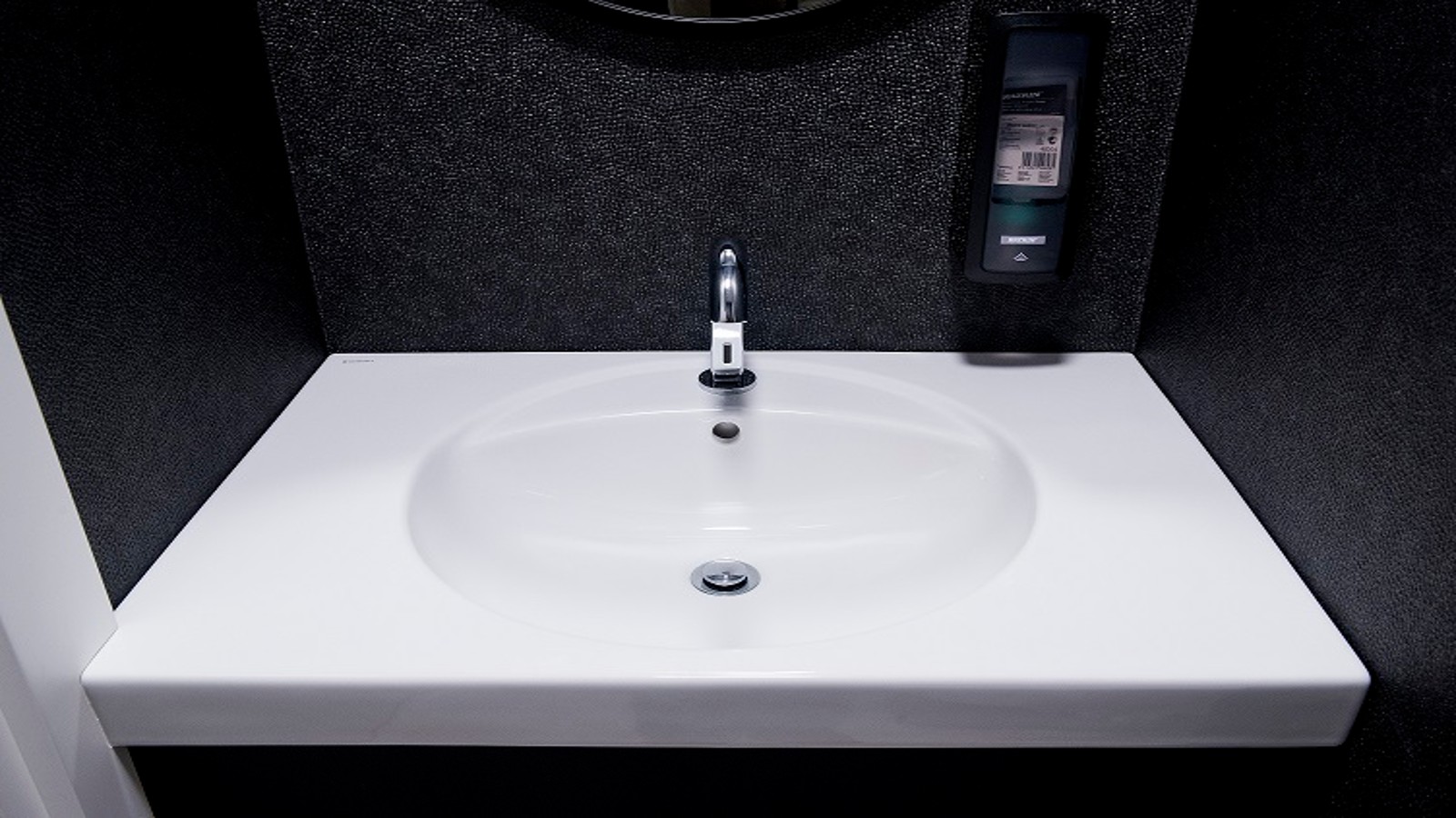 Gabinet Ginekologiczny Misja Ona Warszawa (© Geberit) Gabinet Ginekologiczny Misja Ona Warszawa (© Geberit)