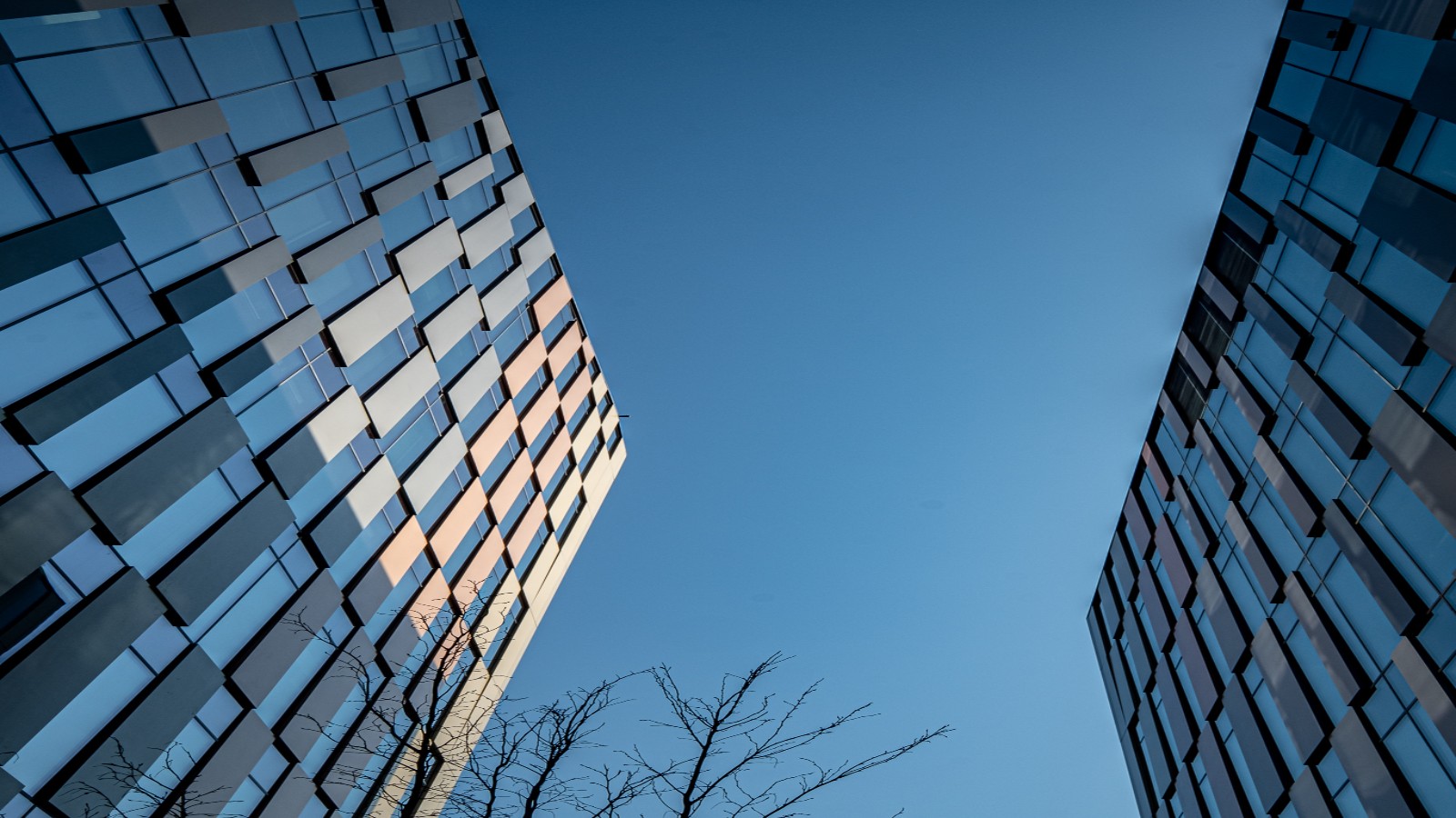 Kompleks biurowy High5ive w Krakowie (© Skanska) Kompleks biurowy High5ive w Krakowie (© Skanska)