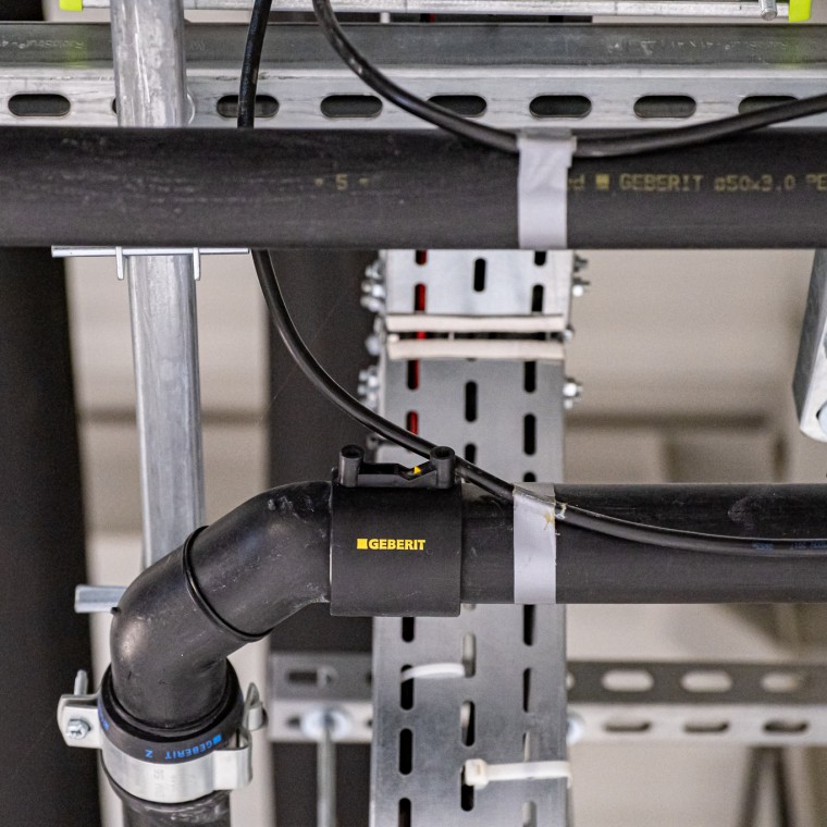 system wodociągowy Geberit w biurowcu system High5ive w Krakowie (© Skanska) system wodociągowy Geberit w biurowcu system High5ive w Krakowie (© Skanska)