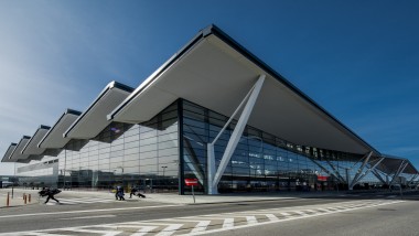 Terminal 2 Portu Lotniczego w Gdańsku (© Geberit)