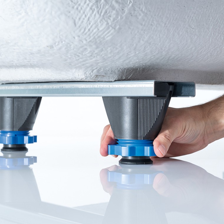 Regulacja wysokości poprzez obrót Regulacja wysokości poprzez obrót