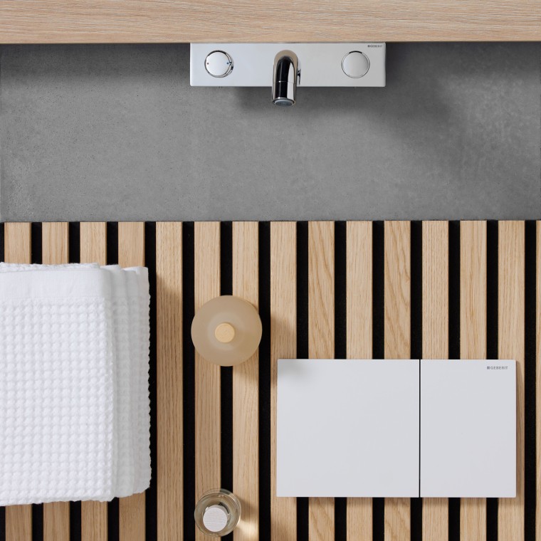 Mood board z przyciskiem spłukującym Geberit Sigma70