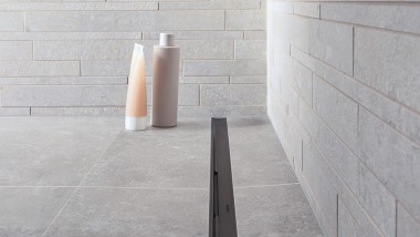 Odpływ liniowy Geberit CleanLine50 (© Geberit)