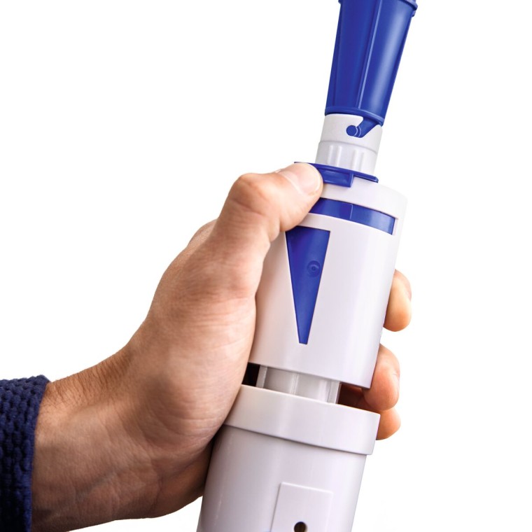 Ustawianie małej objętości spłukiwania za pomocą zaworu spłukującego Geberit typ 208