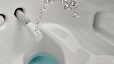 Geberit AquaClean, toaleta myjąca z dyszą natryskową