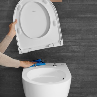 Toaleta WC Acanto QuickRelease (© Geberit)