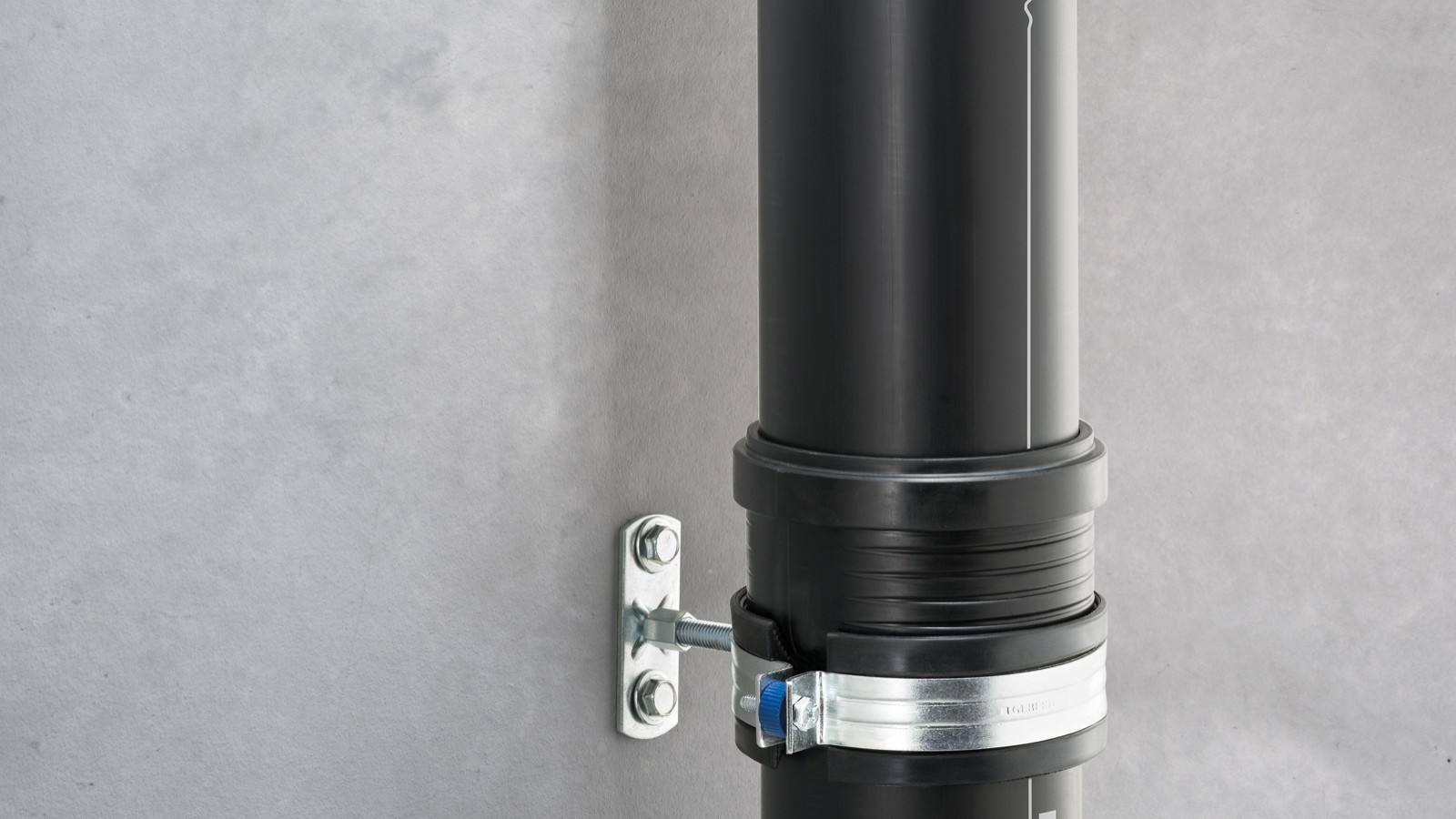 Systemowy uchwyt rurowy do Geberit Silent-Pro