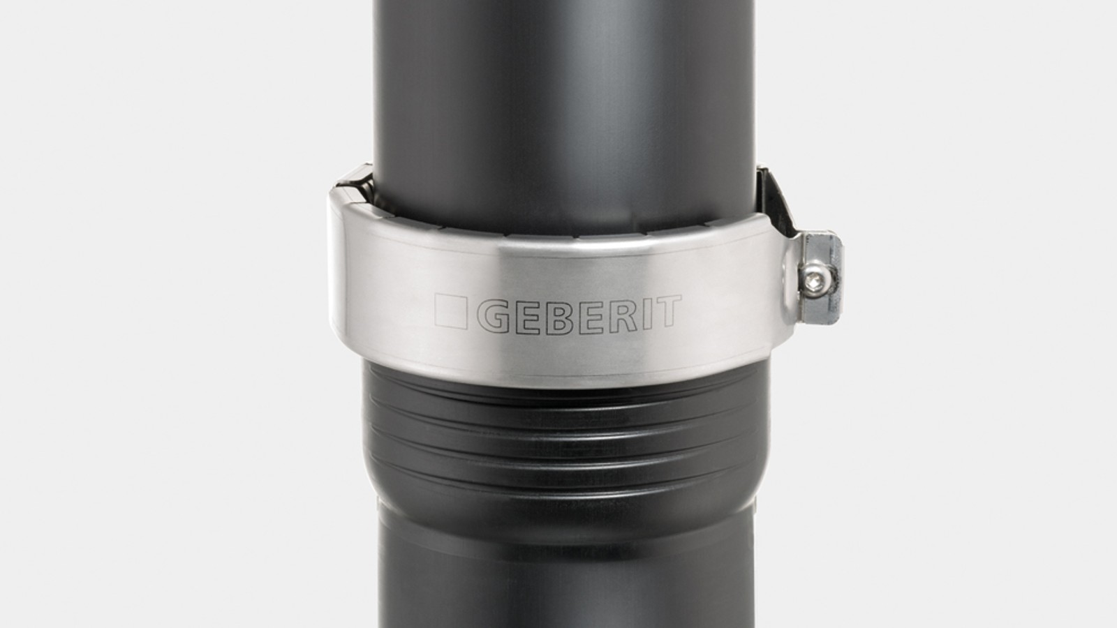 Połączenie Silent-Pro wytrzymuje ciśnienie wewnętrzne do 2 bar za pomocą opaski wzmacniającej Geberit
