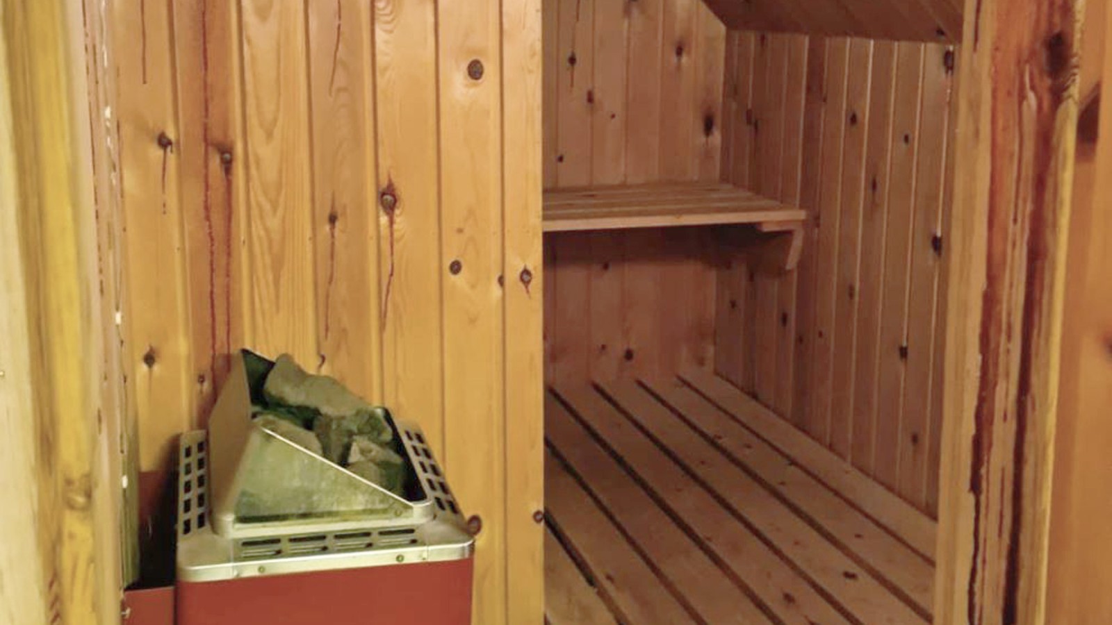 Sauna ze spadzistym dachem (© @triner2 i @strandparken3)