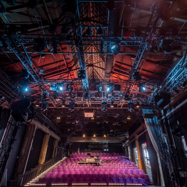 Fiński Teatr Narodowy jednym z pierwszych najemców (© Kansallisteatteri) Fiński Teatr Narodowy jednym z pierwszych najemców (© Kansallisteatteri)