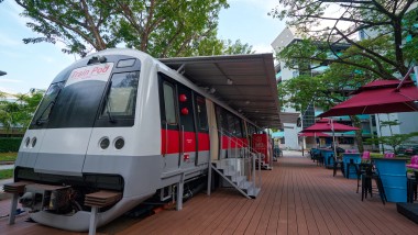 Train Pod Hotel w Singapurze (© Watson Lau)