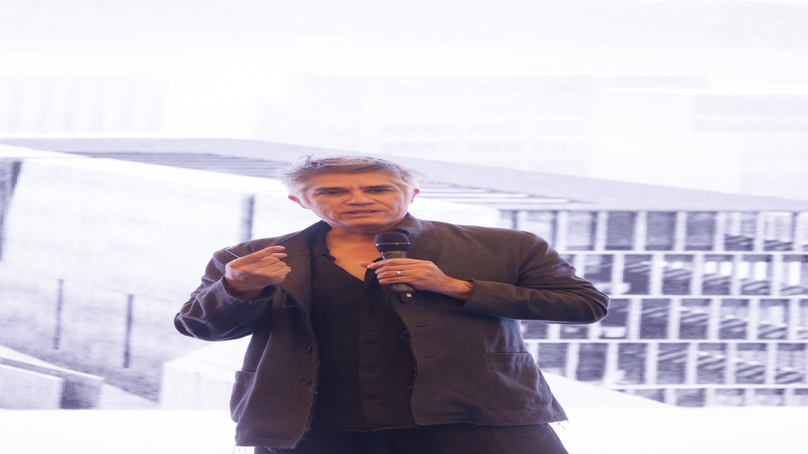 Konferencja Aravena SARP fot. Bartek Barczyk Konferencja Aravena SARP fot. Bartek Barczyk