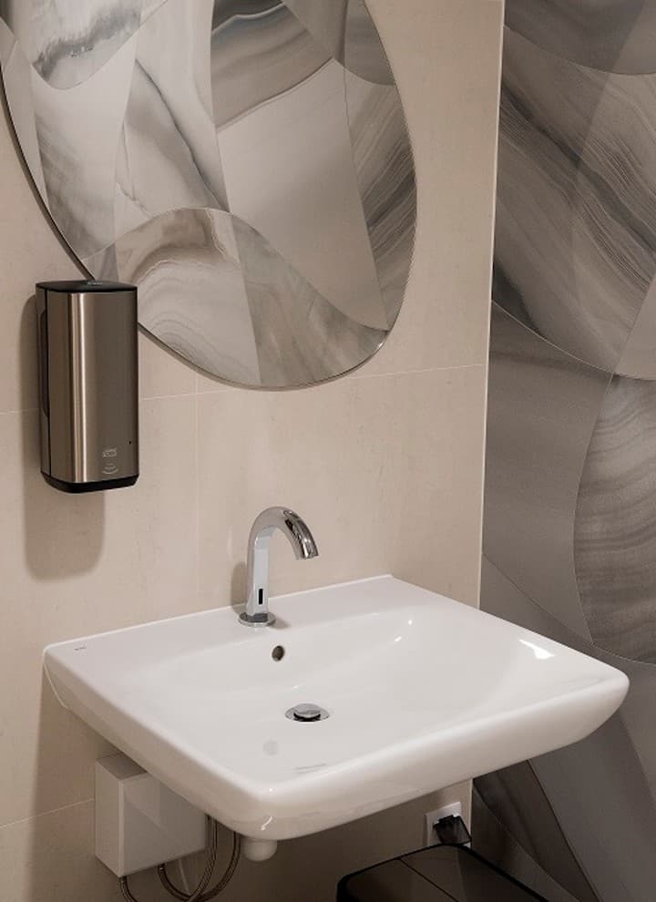 Gabinet Ginekologiczny Misja Ona Warszawa (© Geberit) Gabinet Ginekologiczny Misja Ona Warszawa (© Geberit)