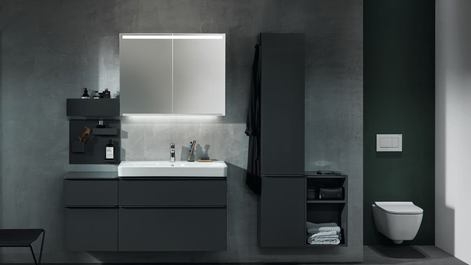 Wiszące WC Geberit Smyle Square zamontowane we wnęce Wiszące WC Geberit Smyle Square zamontowane we wnęce