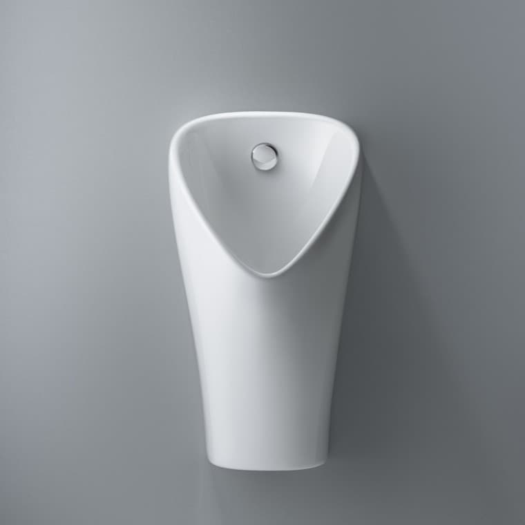 Pisuar Geberit Narva z głowicą natryskową zapewniającą oszczędzanie wody Pisuar Geberit Narva z głowicą natryskową zapewniającą oszczędzanie wody