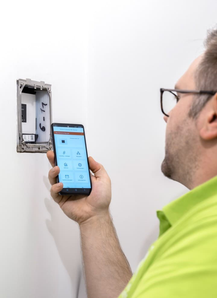 Centralne sterowanie urządzeniami końcowymi w Geberit Gateway Centralne sterowanie urządzeniami końcowymi w Geberit Gateway